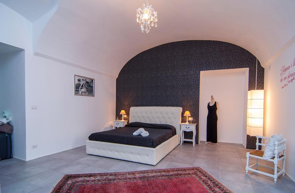 Tres Chic Bed & Breakfast