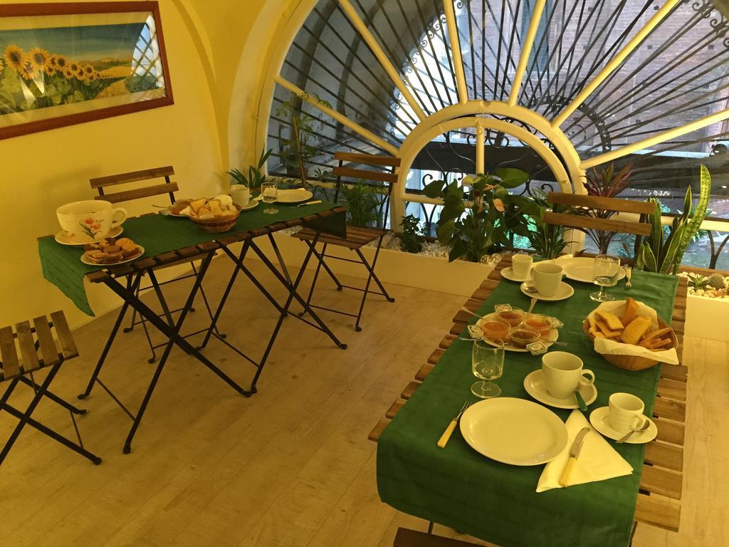 Bed & Breakfast Tres Chic 2*